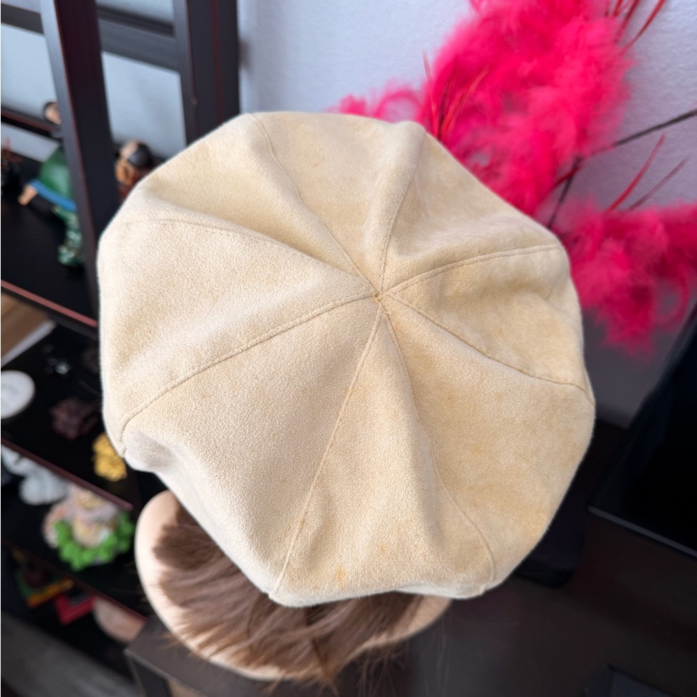 Vintage Faux Suede Tan Beret - Picture 4 of 8